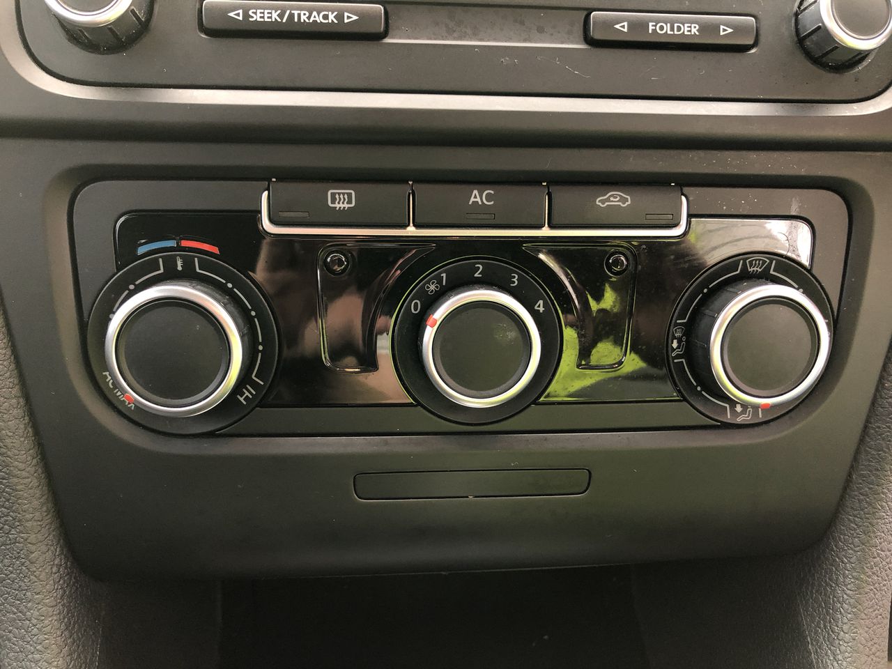 Quantity of 400 1650mm Star Pickets (Unused)