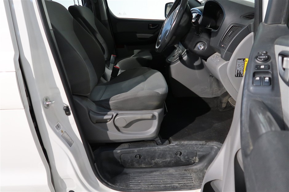 18k White Gold Filled, Blue Face Iced Out Diamond Quartz Wrist Watch