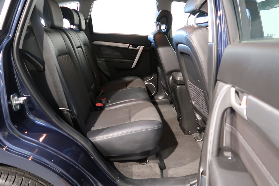 Vial full of Gold Leaf/Flake