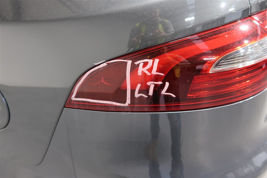 1/100 Scottdale x 2, 1 gram Valcumbi silver bars x 2 & 1 Kilo Copper Bar