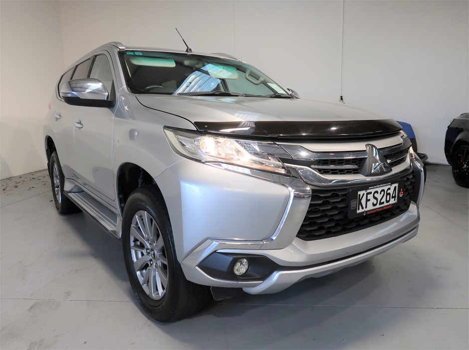 Stoutland V 117/163 – Battle Styles – Raw Pack Fresh