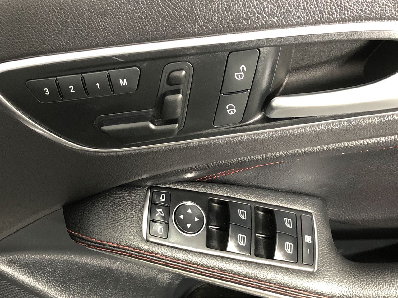 <p>Large Qty Of Colorbond Fencing Panels and Posts</p>