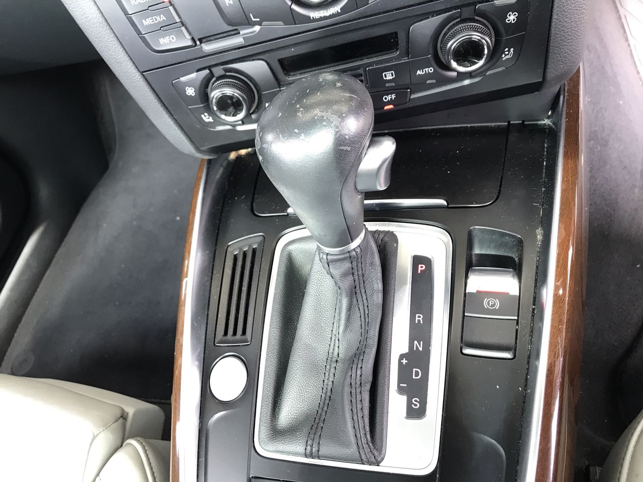 <p>Yanmar Water Pump</p>