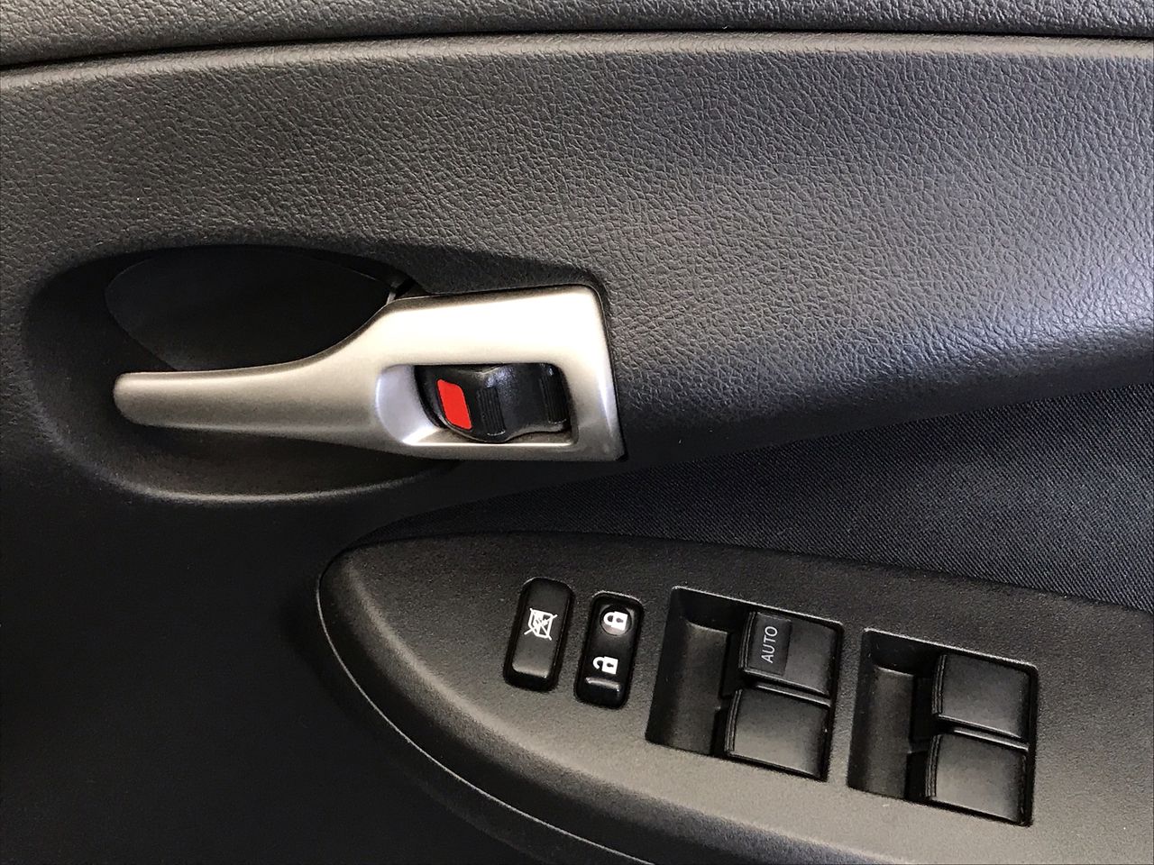 The Bowler Cleanskin Sauvignon Blanc 2023 (12x 750mL) SA