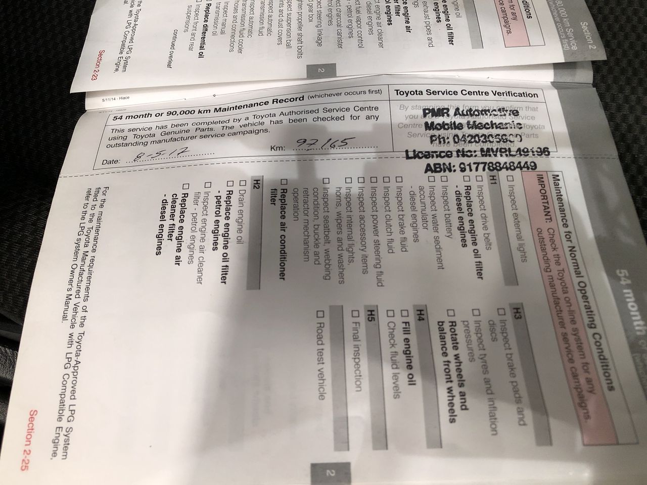 Wolf Blass Red Label Shiraz Grenache (6x 750mL), SEA.