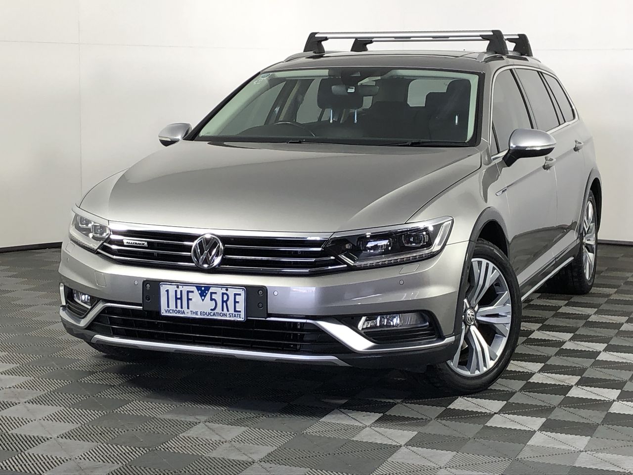 Mixed French Bubbles Pack #7, (12x 750mL), France.