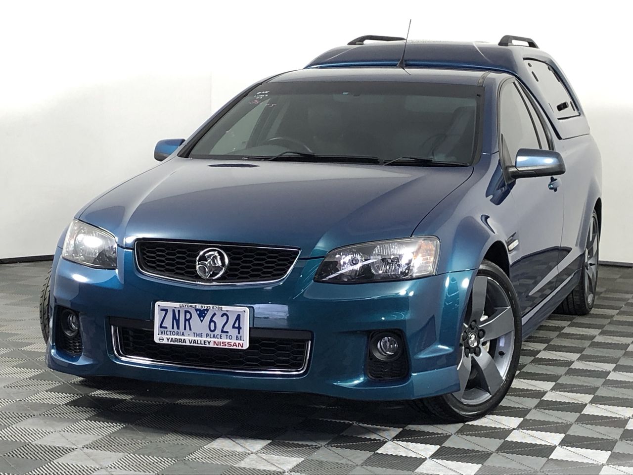 2 x VITAFRESH Cling Wrap, 600m x 33cm. N.B. Damaged packaging & 2 x ezy-cut