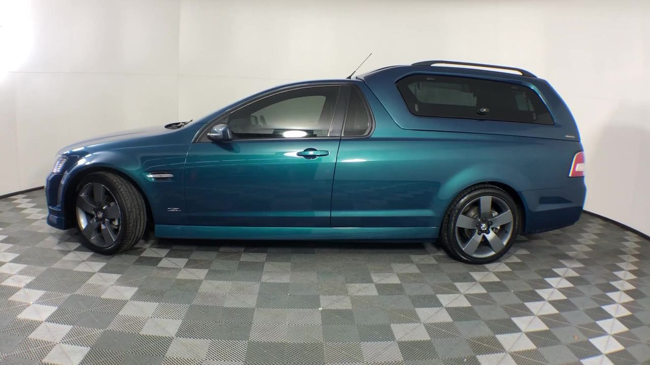 MIU Mixing Bowl With Graters 4-Piece Set.