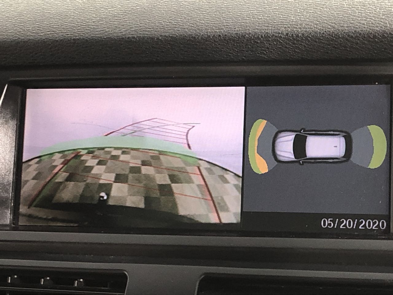 3 x BATISTE Dry Shampoo, Incl: Tropical, Blush & Original, 200mL. N.B: 1 x