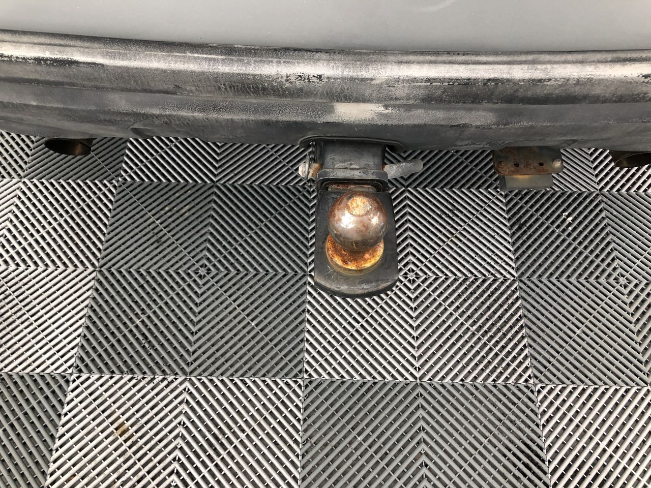 Assorted Tins of Paint x 6