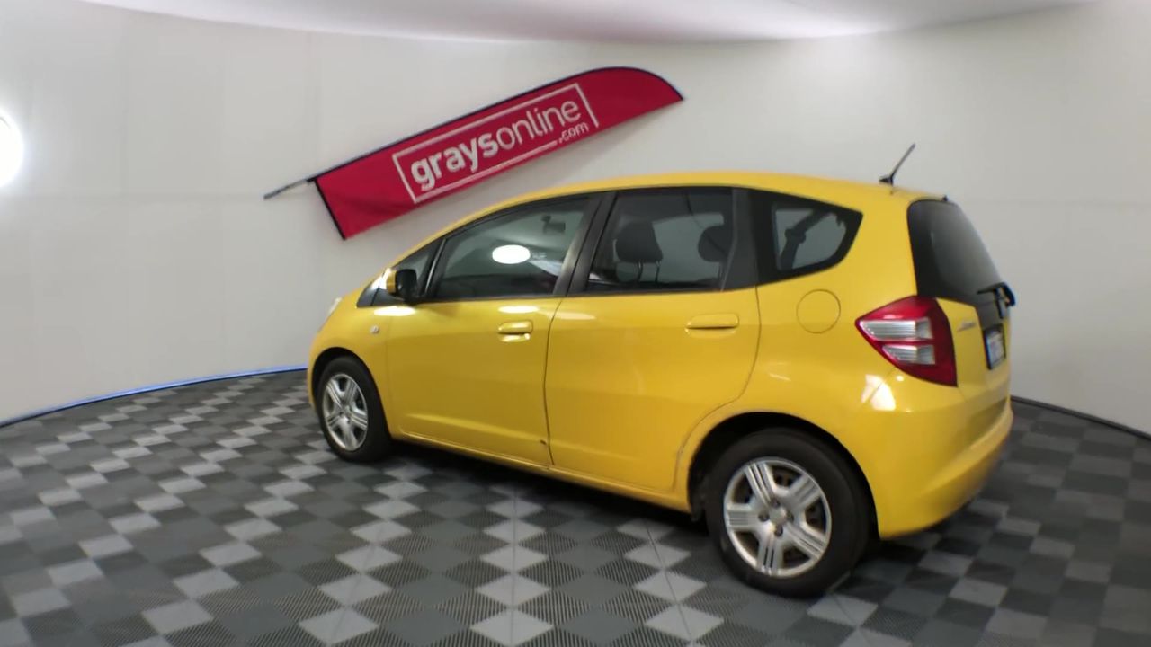 1966 Australia First & Last Queen Elizabeth Silver Round Fifty Cents