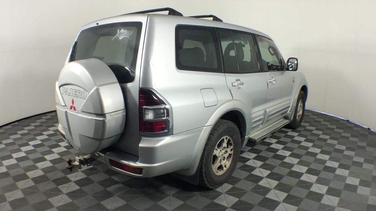 32 x CADBURY Cherry Ripe Chocolate Bars, 44g. Best Before: 05/2026.