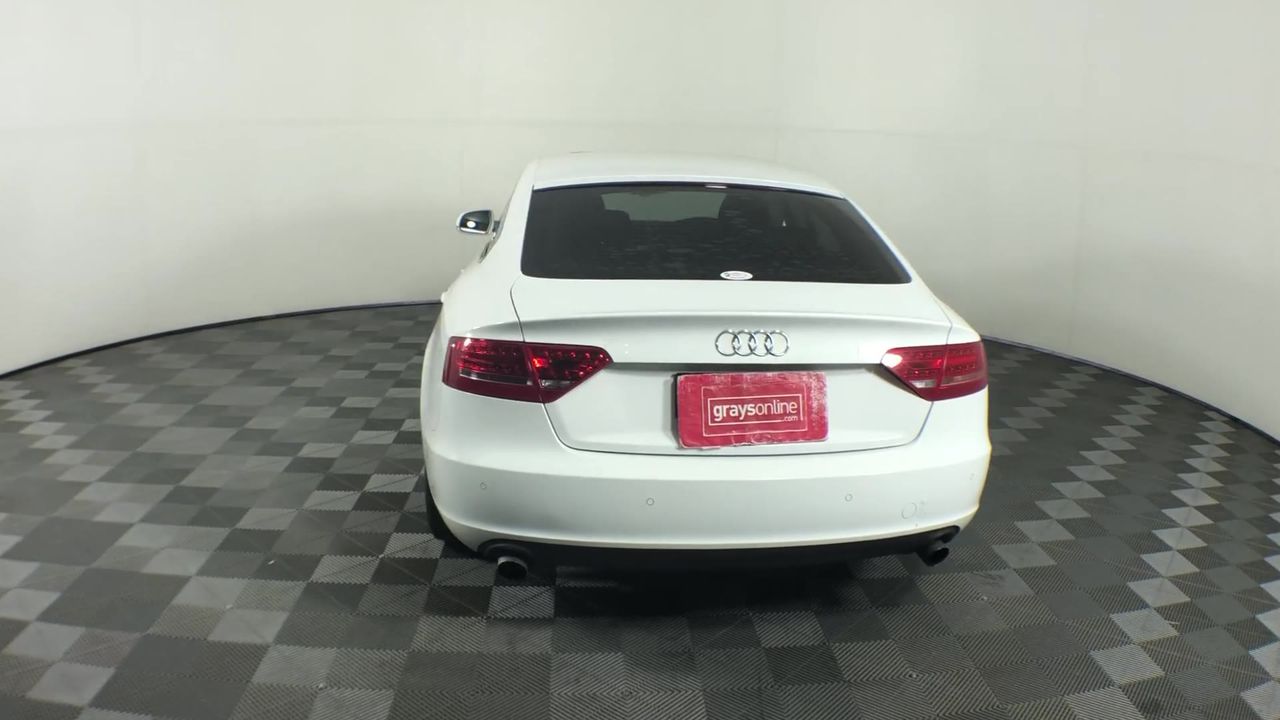 Team Rocket's Persian ex English holo 150/182 villain Pokémon.