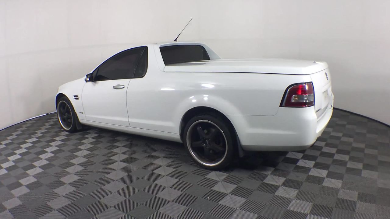 FORD FALCON GT 351 Certified 1/10th Oz (Approx) 999 Silver Bullion Coin