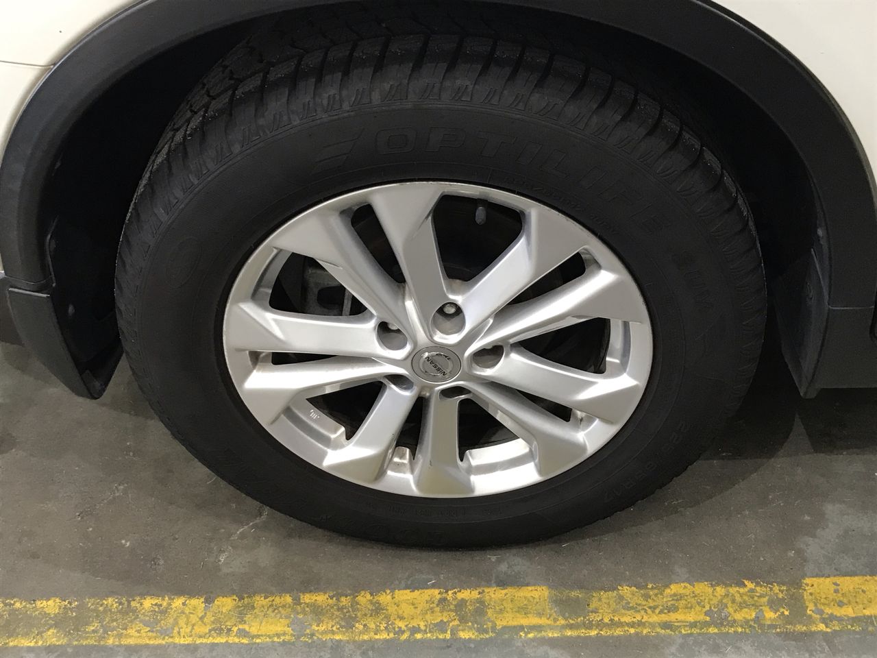 SAMSUNG Galaxy Watch 8 Bluetooth Graphite 40mm SM-L320NDAAXSA. NB: Minor Us