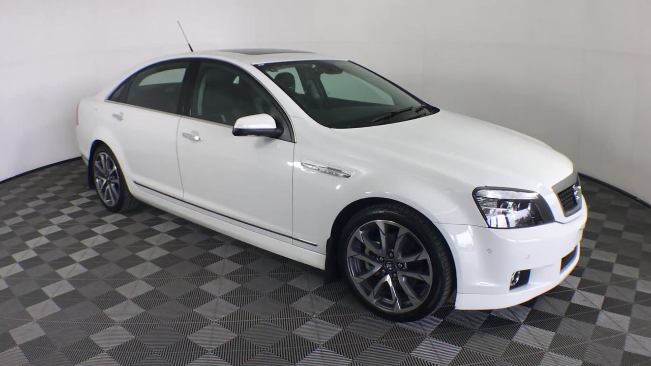 Wolf Blass Yellow Label Pinot Noir (6x 750mL). SA