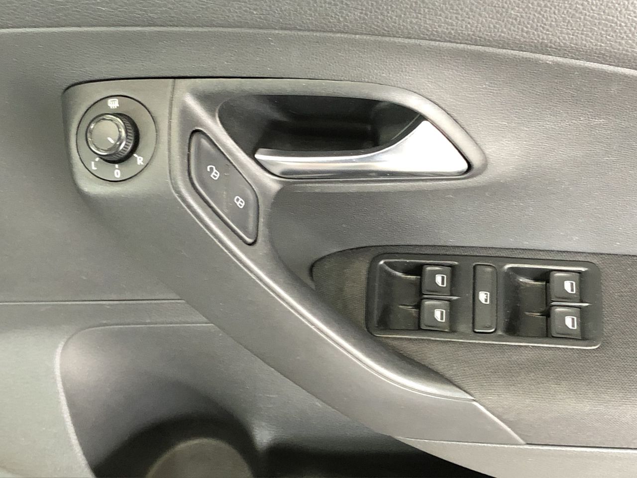 Bleeding Heart Shiraz (12x 750mL) McLaren Vale