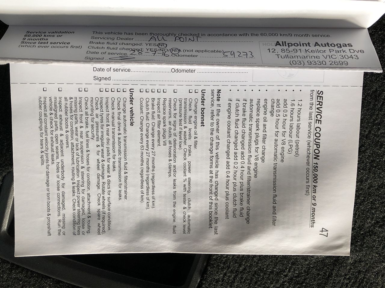 KIMBERLY-CLARK WYPALL Self-Dispensing Box of 150 Heavy Duty Cleaning Wipes,