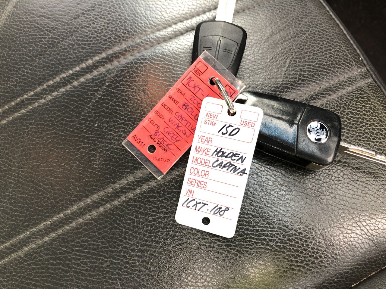 Elephant in the Room Buttery Chardonnay (6x 750mL).