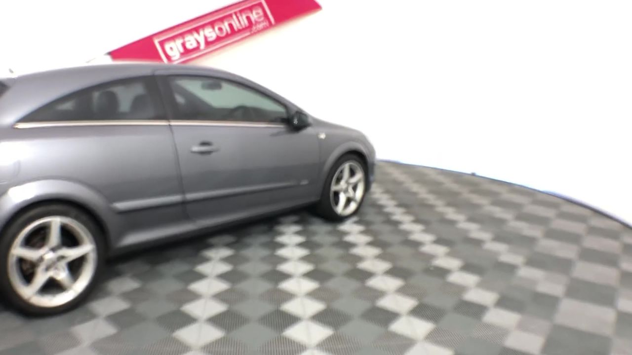 Wolf Blass Yellow Label Pinot Noir (6x 750mL). SA