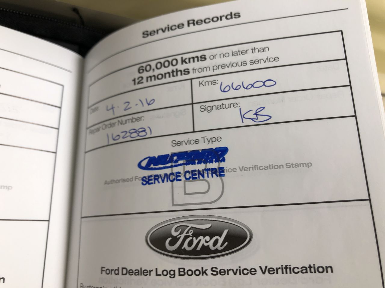 Ponte Prosecco DOC NV (6x 750mL). Italy