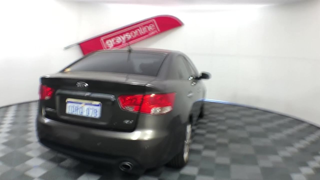 2018 Kenworth T409 Tipper Truck w/ 2018 Sloanbuilt Quad Dog Tipper Trailer