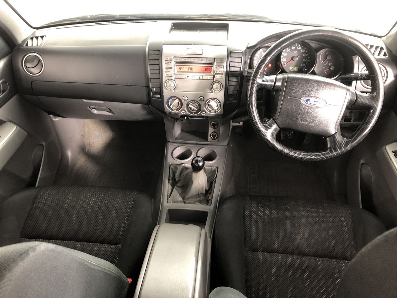 Scottsdale Gold 1/100oz 9999 Goldx 2, 1g Silver Bars x 2, 1g mint bar x 2