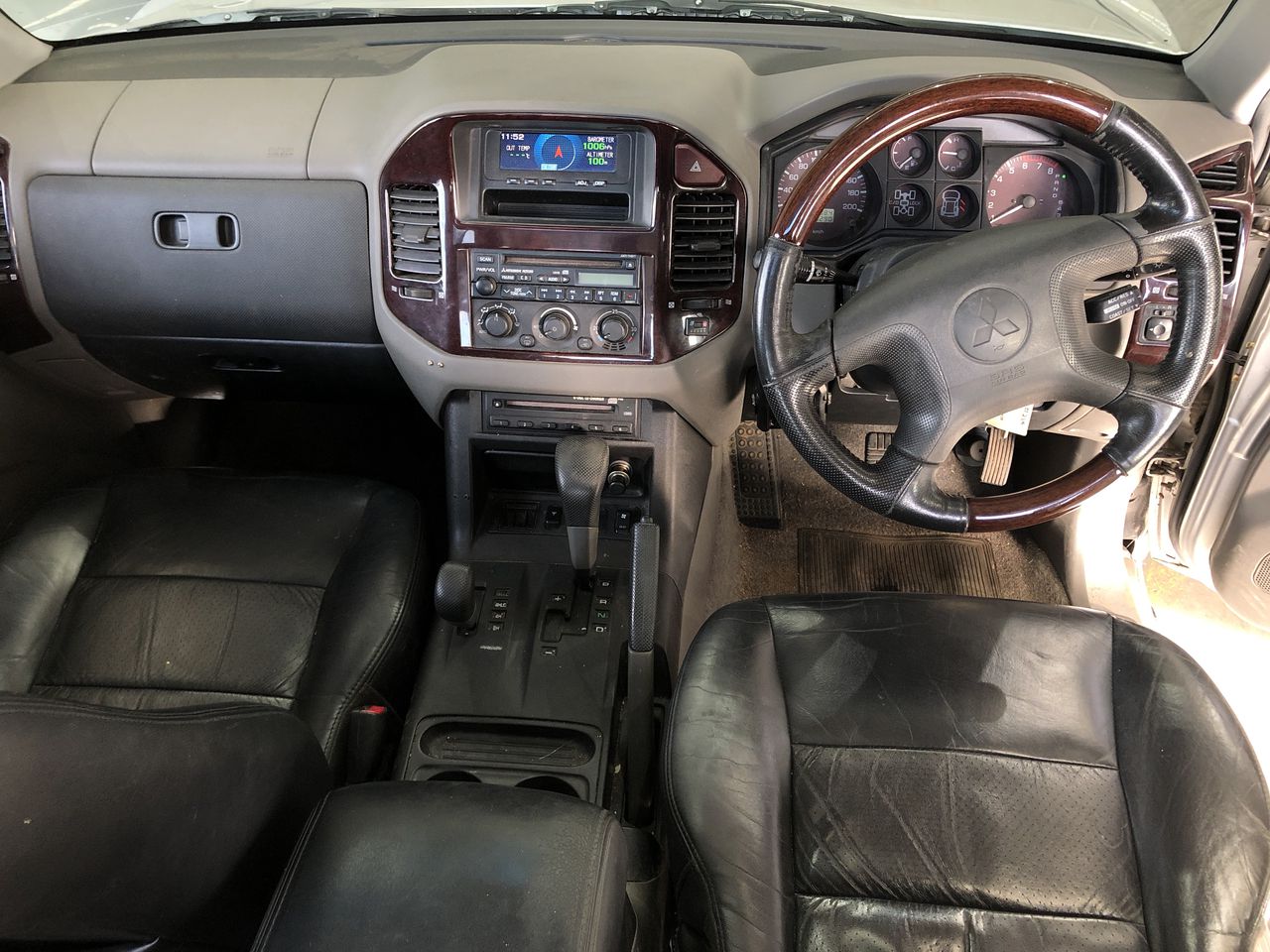 Silver Bullion 999.5 Fine Grade 5 Grams Investor Quality Ingot Bar Hand Pou