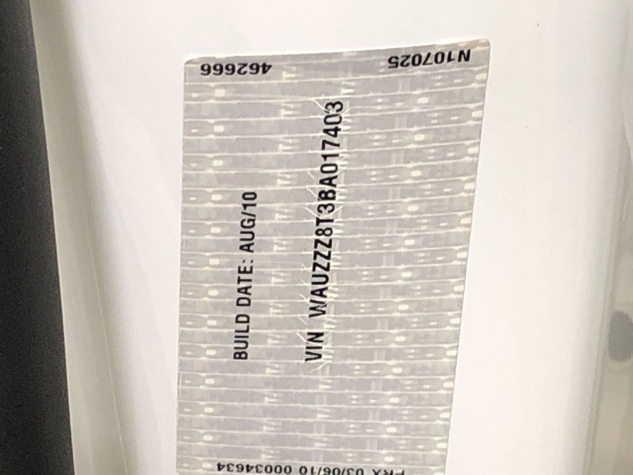 0.12 carat white round 4 diamond