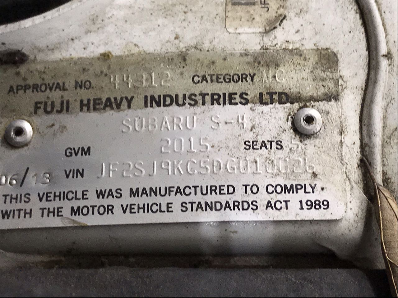 Bulk lots diamond/gemstone rough/magnet