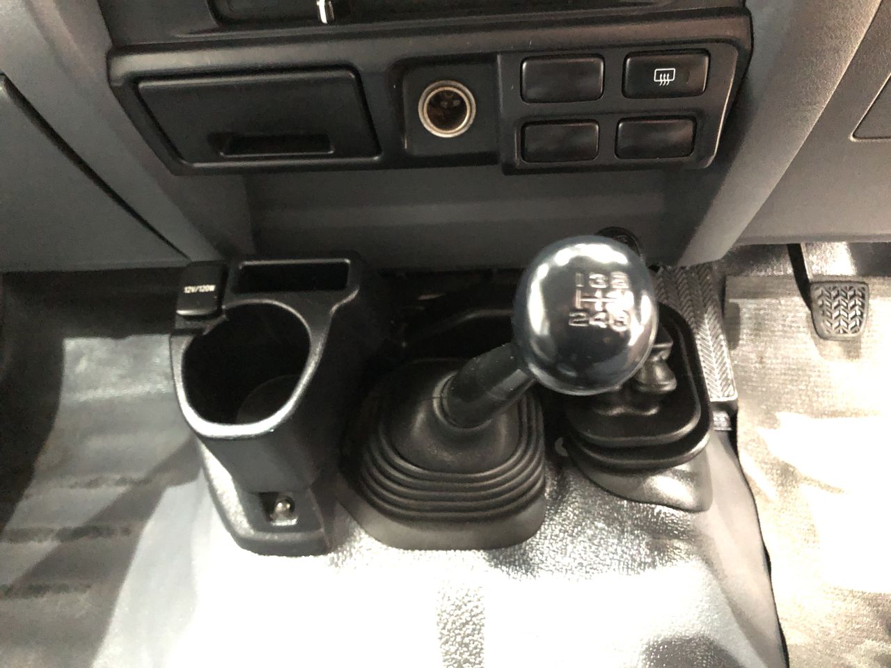 BIJ'OR - Pink Pearl Leaf Necklace in Gold RRP $59