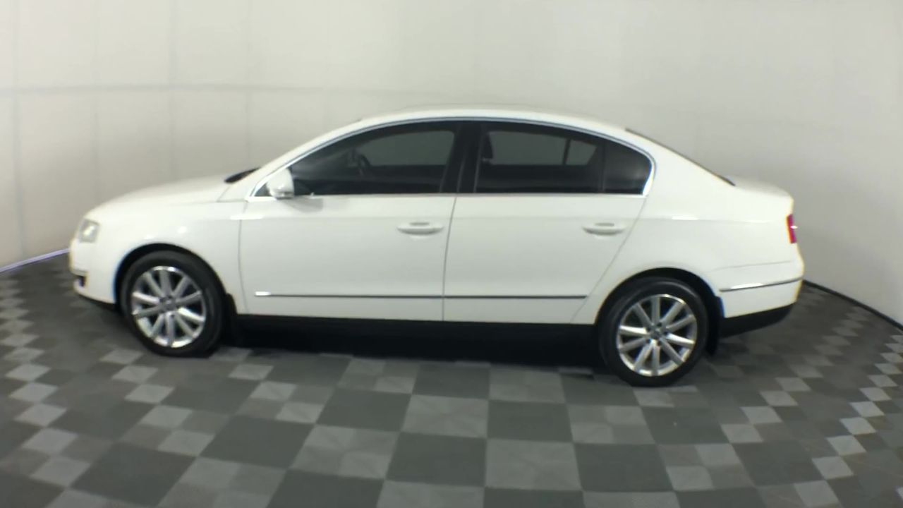 SEC SALOM Li-ion 17530-05 Battery Charger (Lot of 3)