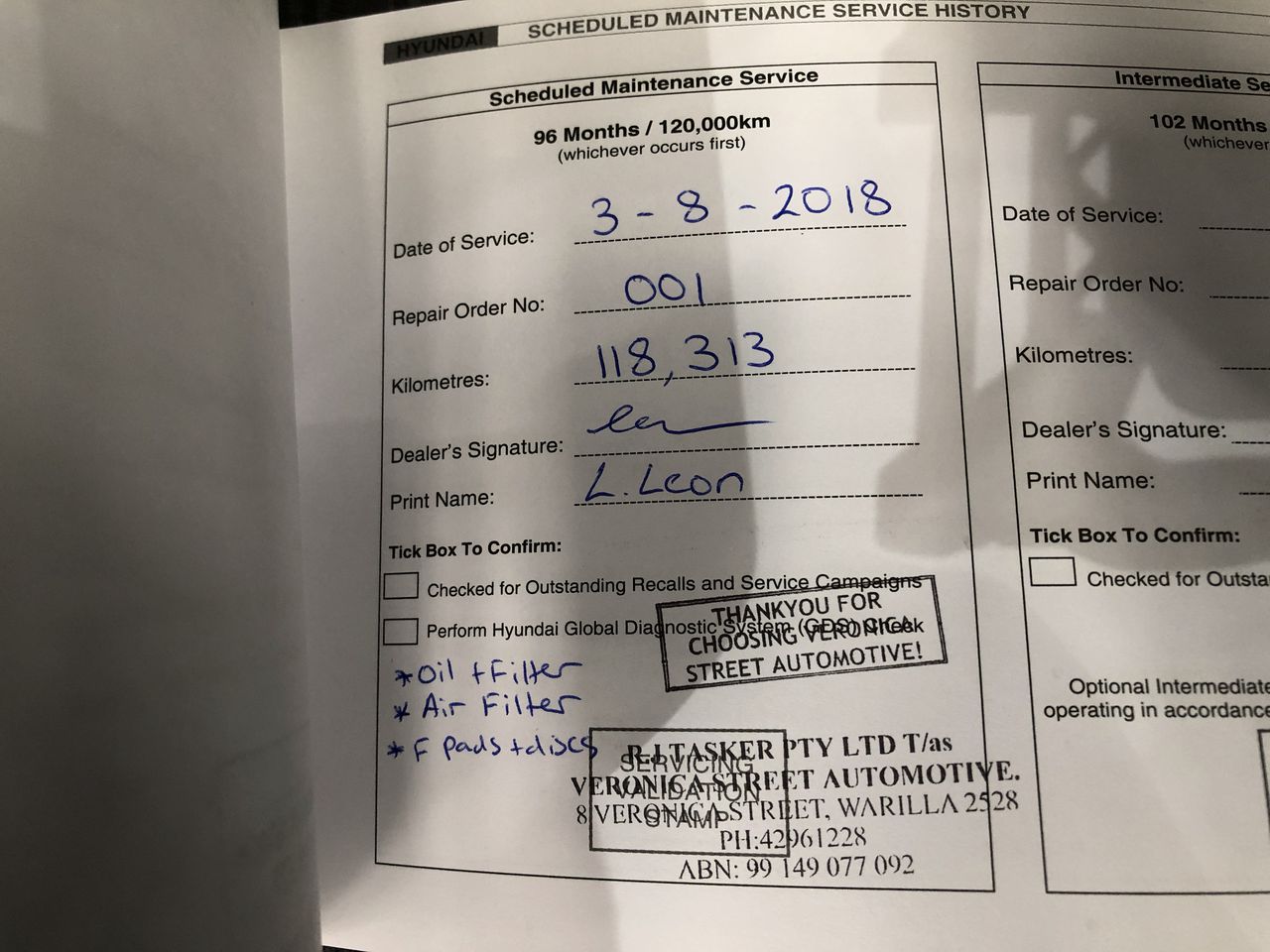 Bleeding Heart Shiraz (12x 750mL) McLaren Vale