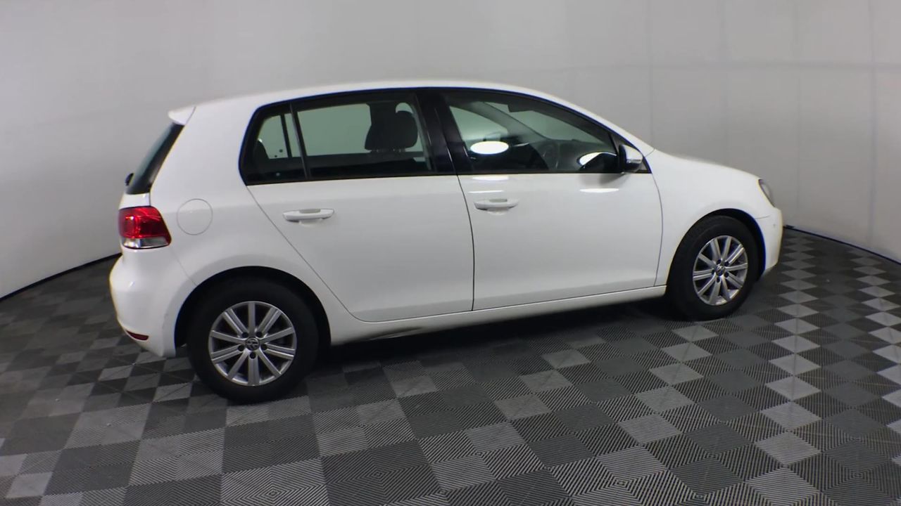 Approx 37 Ct of Loose Boulder Opal Chips (Coober Peby) In glass disp/bottle