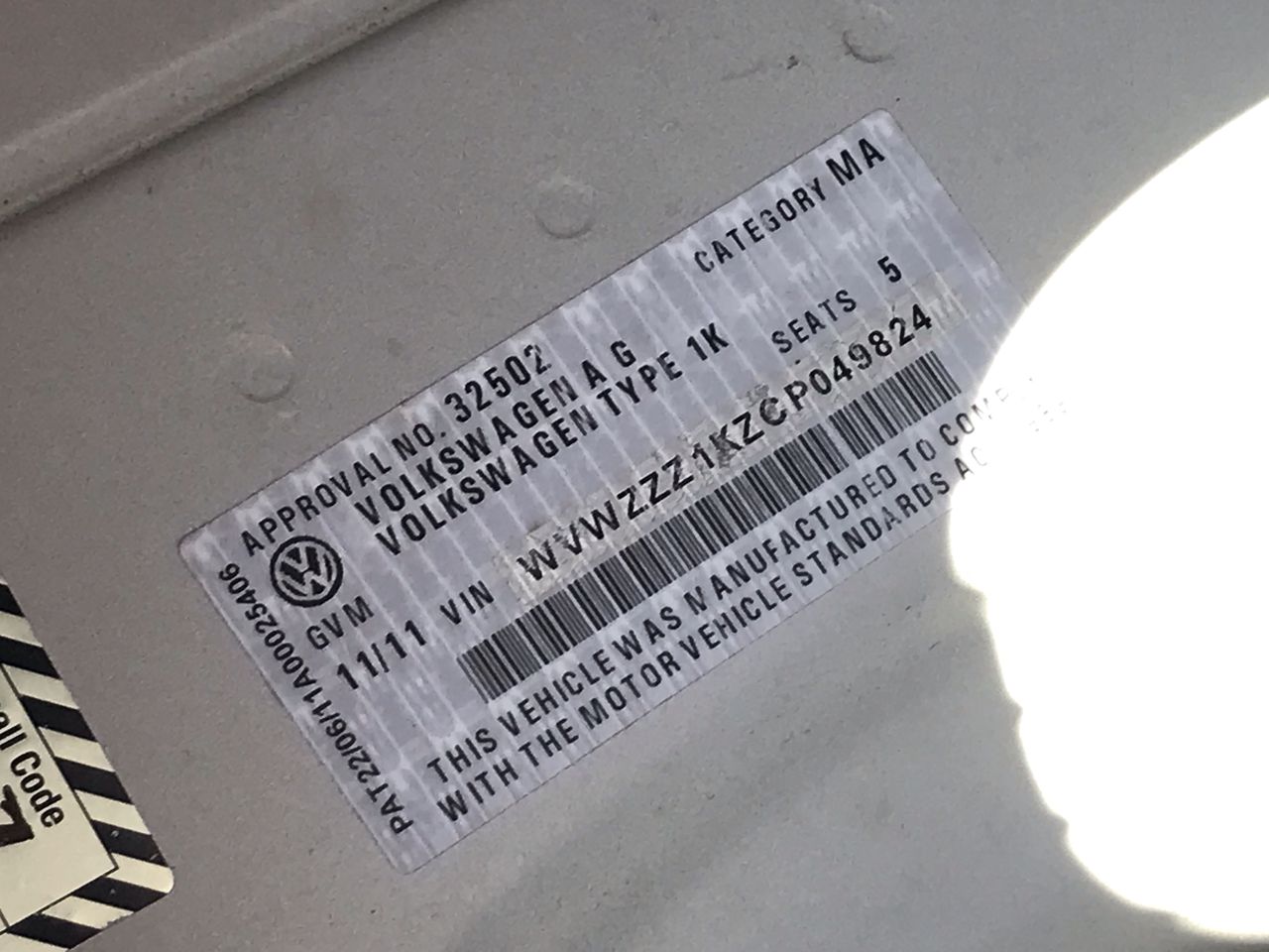 2 Carat round 2 white diamond each CVD Uncertified