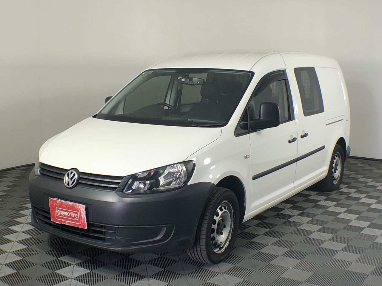 Men's Rectangle Luxury Wrist Watch Quartz Sports Luminous Quartz Watch