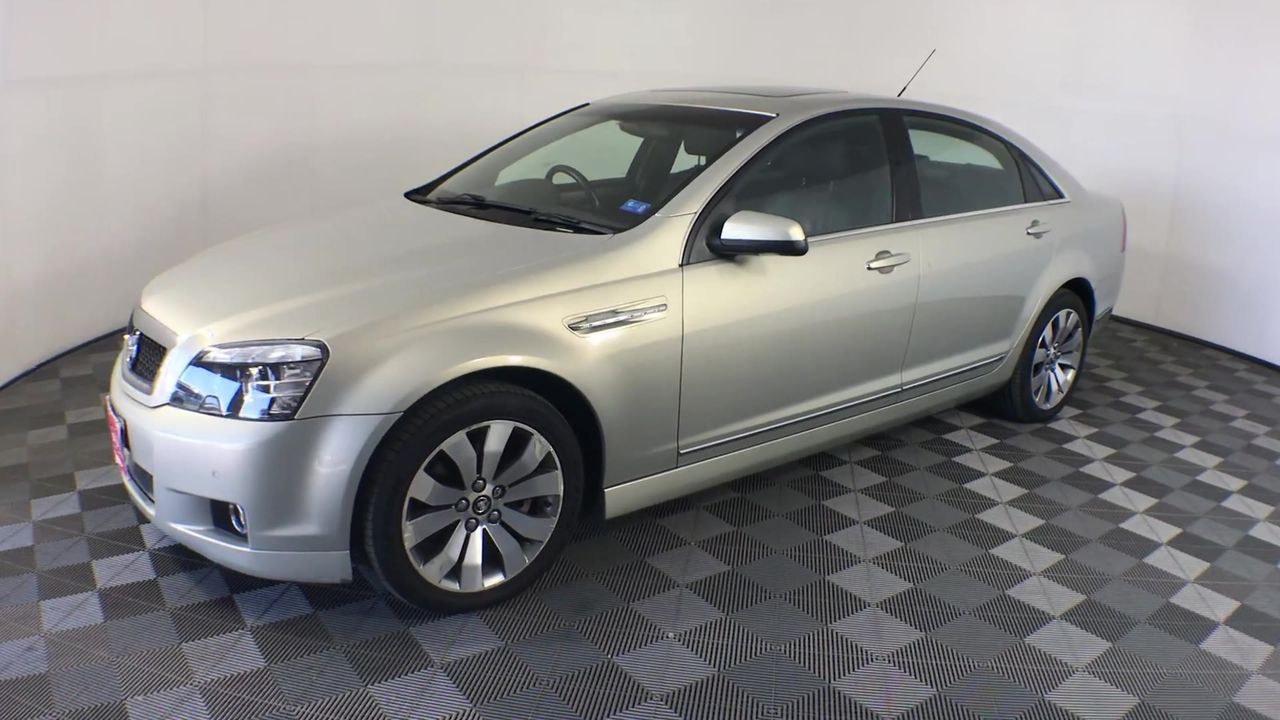 7-8mm & Blister Pearl with Gold Trimming Beaded Necklace