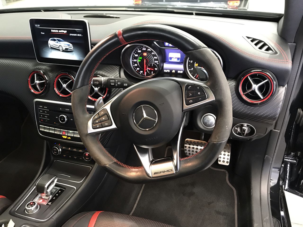 McGuigan Cellar Select Tempranillo 2018 (6x 750mL), SA.