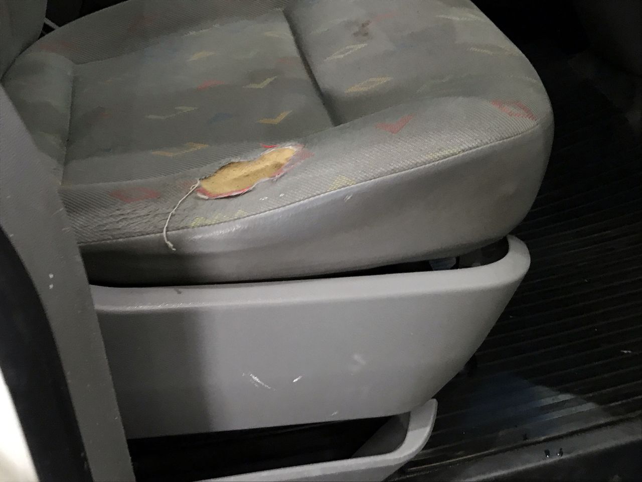 9K YELLOW GOLD 'O' 0.09 HI I1 DIAMOND NECKLACE 40+5cm