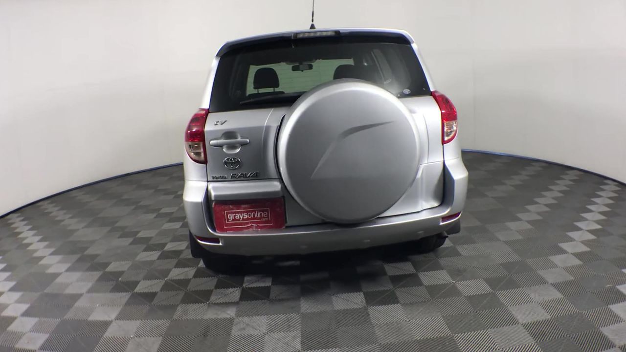 9K WHITE GOLD 'W' 0.09 HI I1 DIAMOND NECKLACE 40+5cm