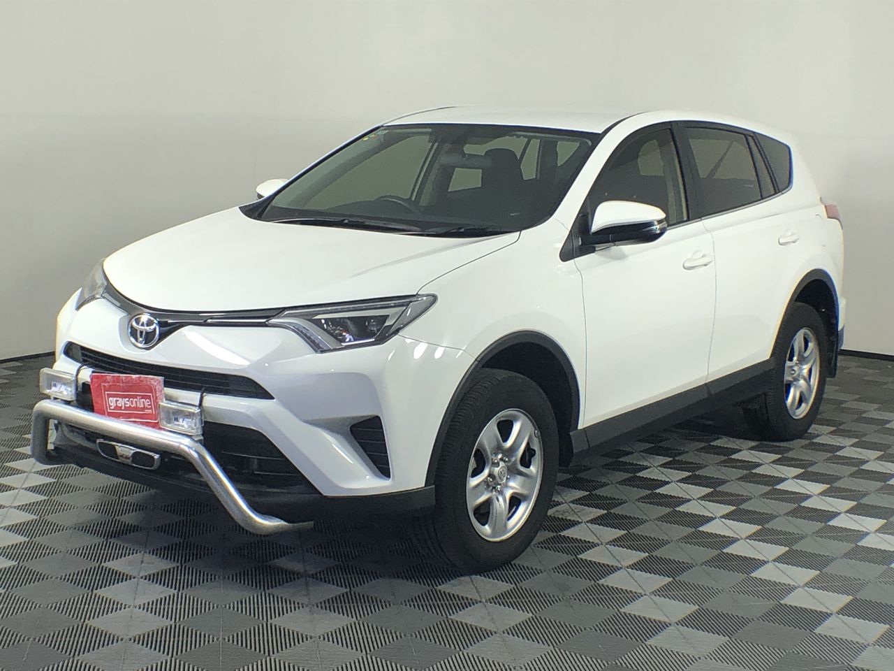 Redbank Emily Brut Cuvee NV (6x 750mL) King Valley, VIC.