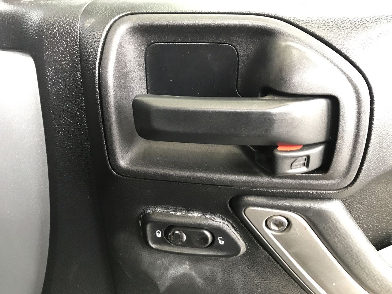 Copper Water Bottle Hammered 1 Litre for Ayurvedic Health Benefits