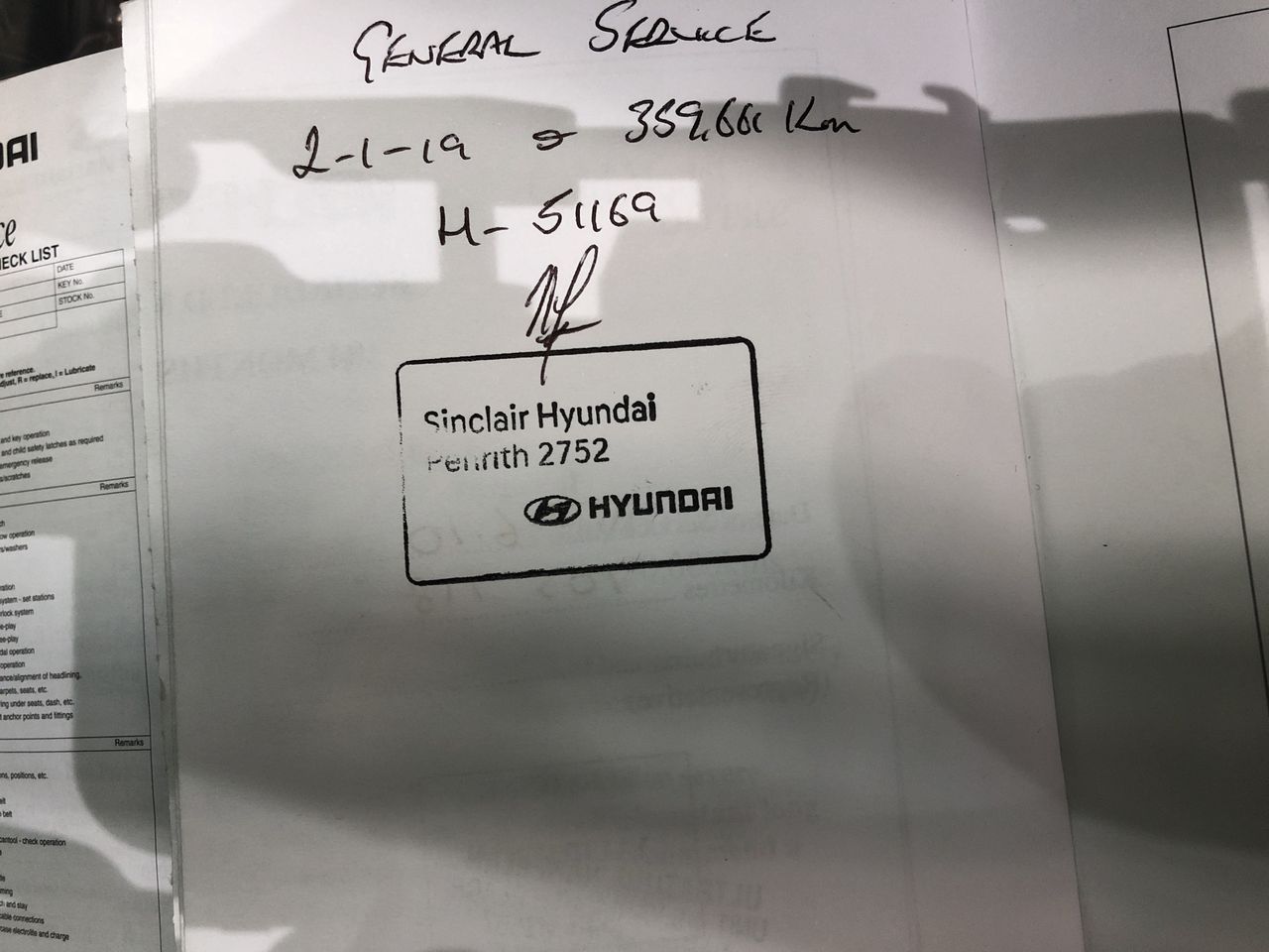 0.07 carat round 2 white diamond, 1 gram silver bar x 2, 0.04 white diamond