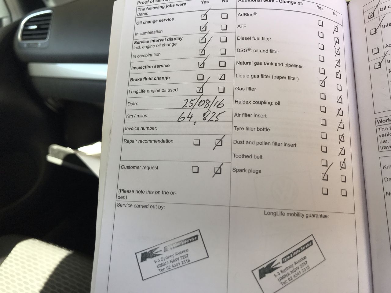 Elephant in the Room Buttery Chardonnay (6x 750mL).