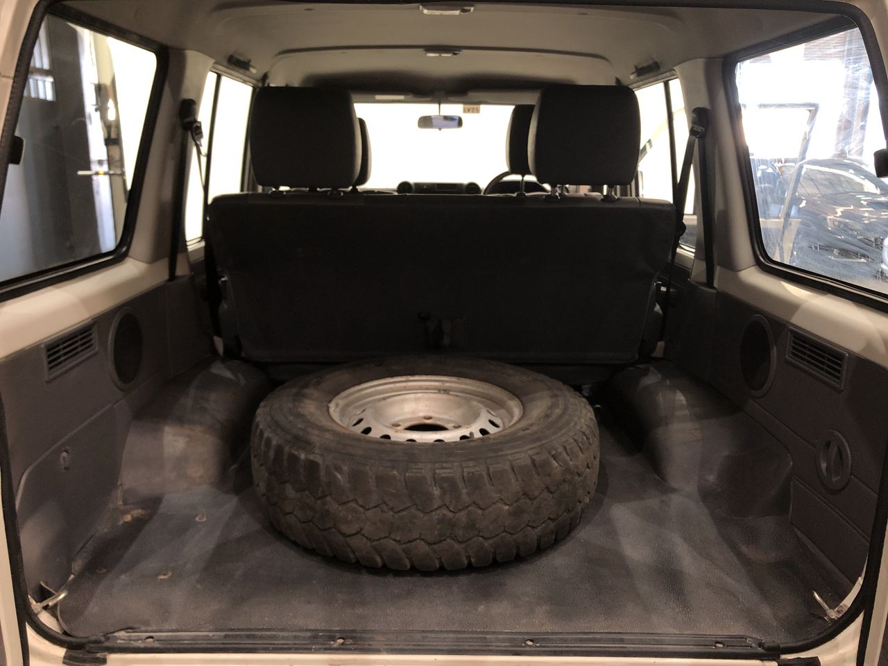 14k Yellow Gold Natural unheated, untreated Sapphire & Diamond Ring with