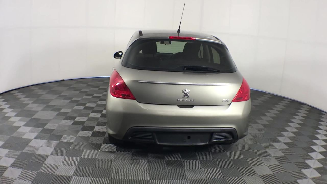 <B>9K Yellow Gold Braceletack Onyx Clover Bracelet 19Cm</B><P>