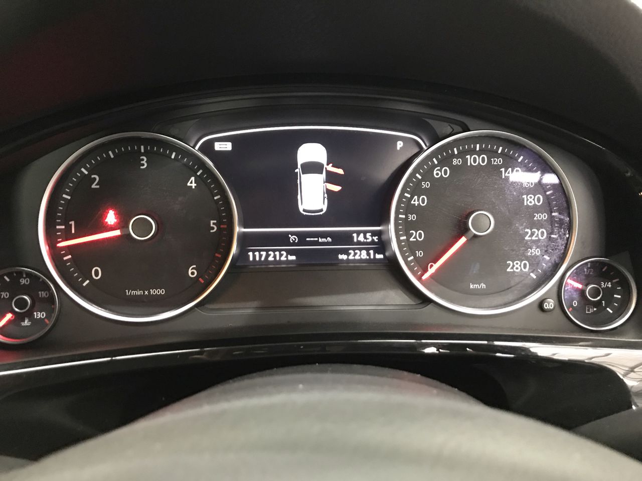 Penfolds Bin 28 Kalimna Shiraz 2002 (6x 750mL), SA.