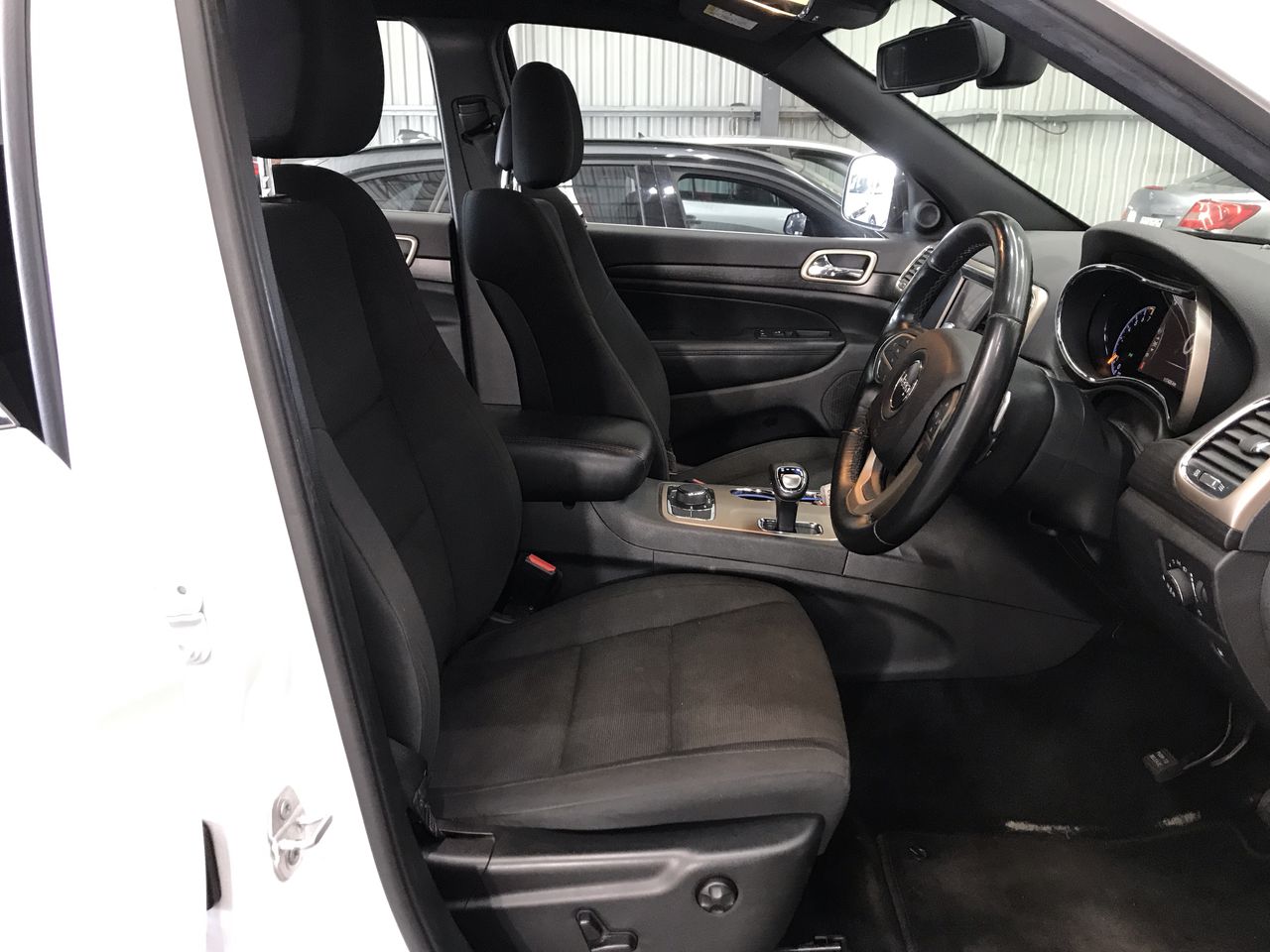 6mm Kunzite & Baroque Pearl Dangling Earrings.