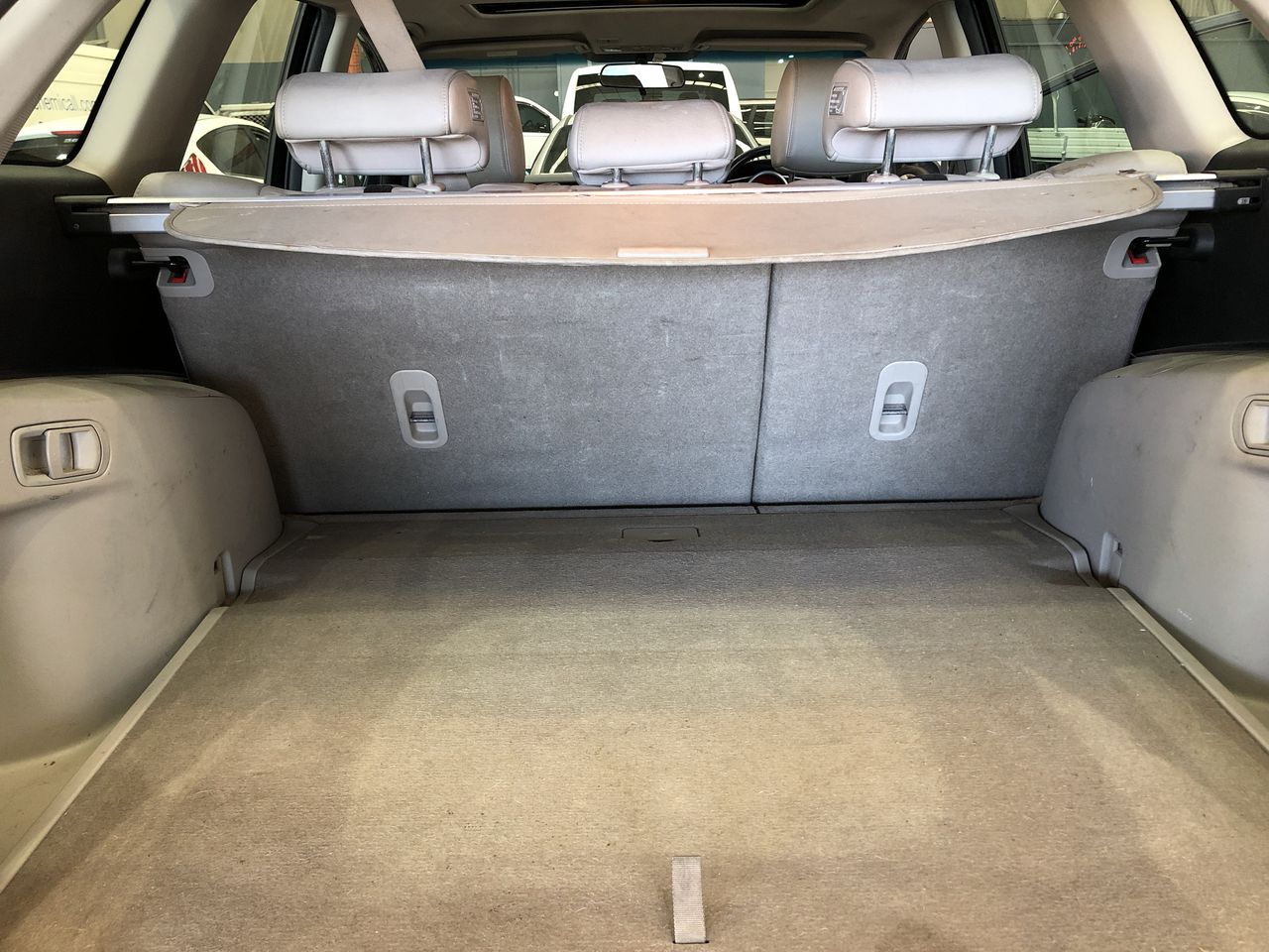 Vial full of Gold Leaf/Flake