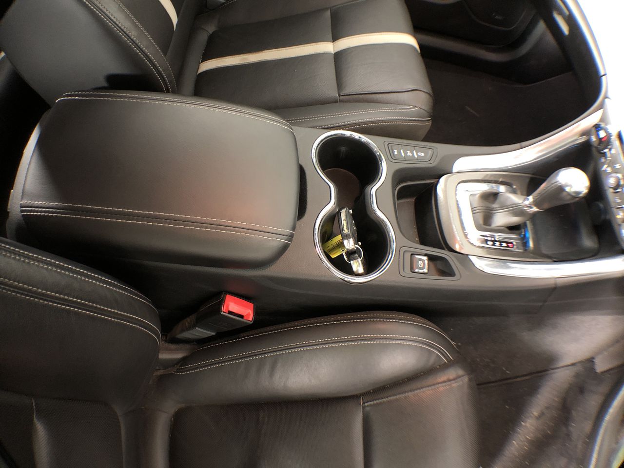 5mm Simulated White Pearl Earrings